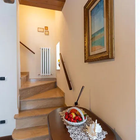 Sweet Hall - Casa Dei Farghi Belmonte Piceno